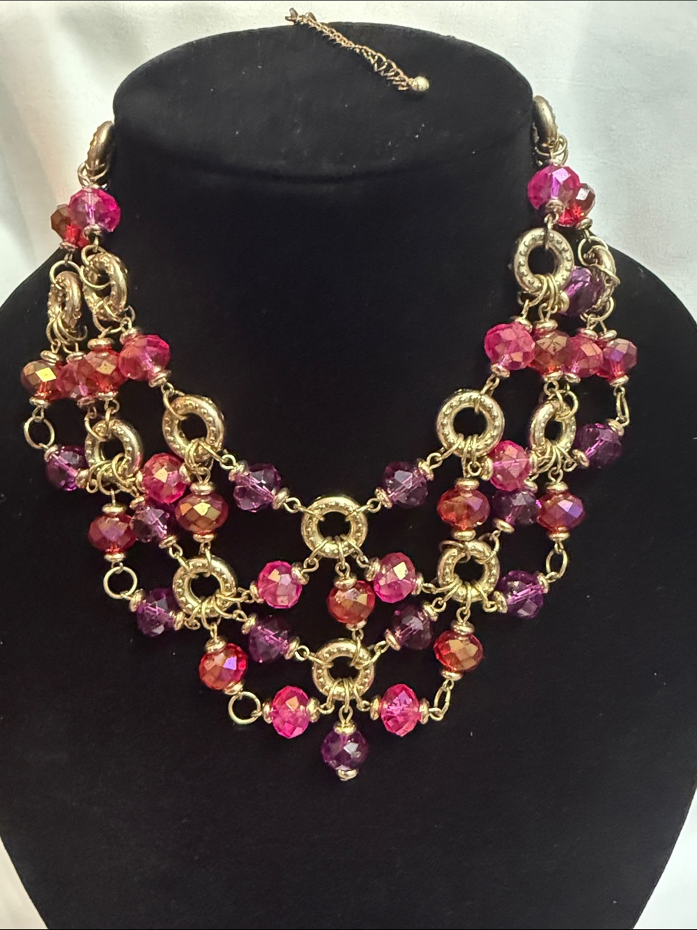 Vintage Style Glass Crystal Statement Bib Necklace Magenta Pink Purple Gold